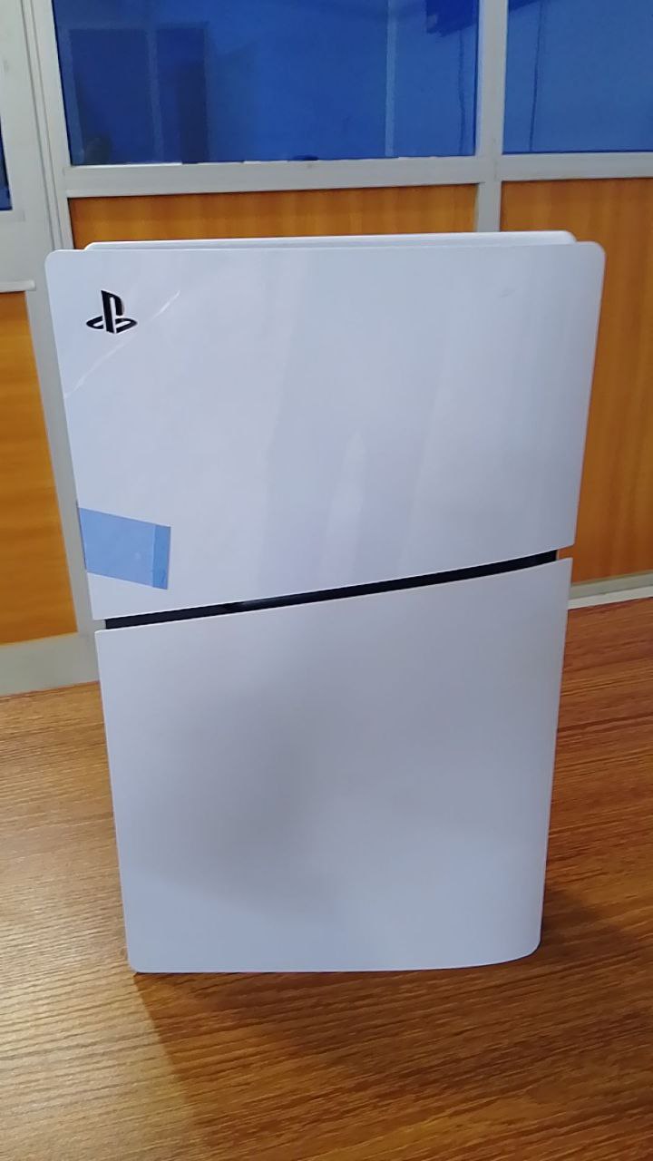 PS5 SLIM FC24